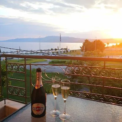Vryzas Resort Ofrínion Buitenkant foto